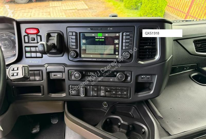 جرار Scania S 450