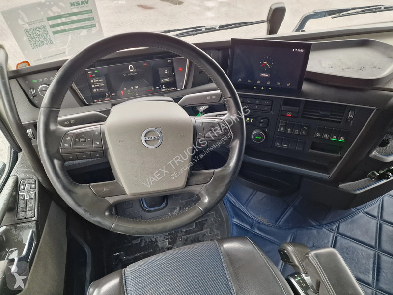 Tracteur Volvo 13460 Globetrotter XL 6x2 - Full...