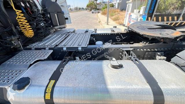 جرار Volvo