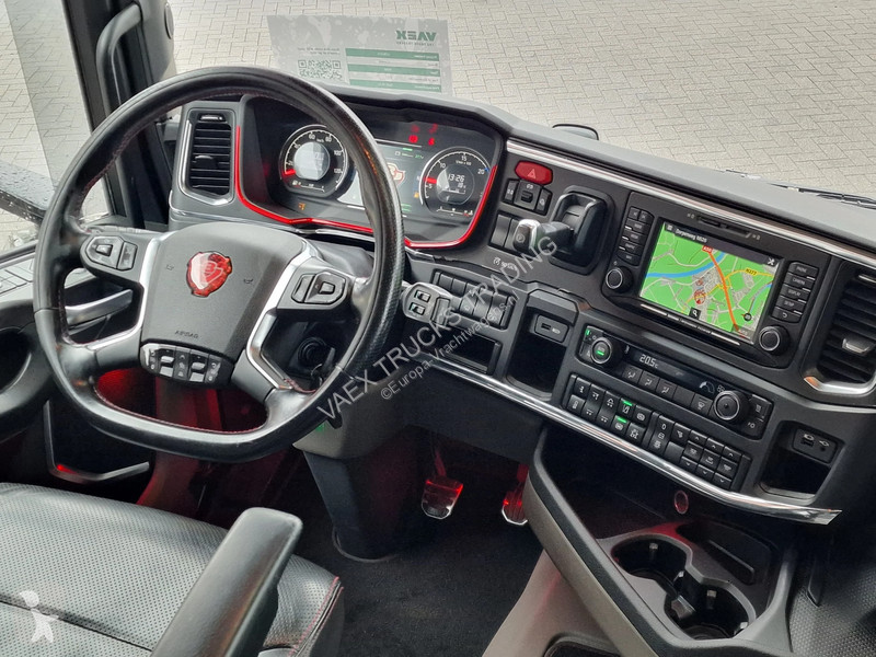 Cap tractor Scania R590 V8 NGS Highline 6x2 -...
