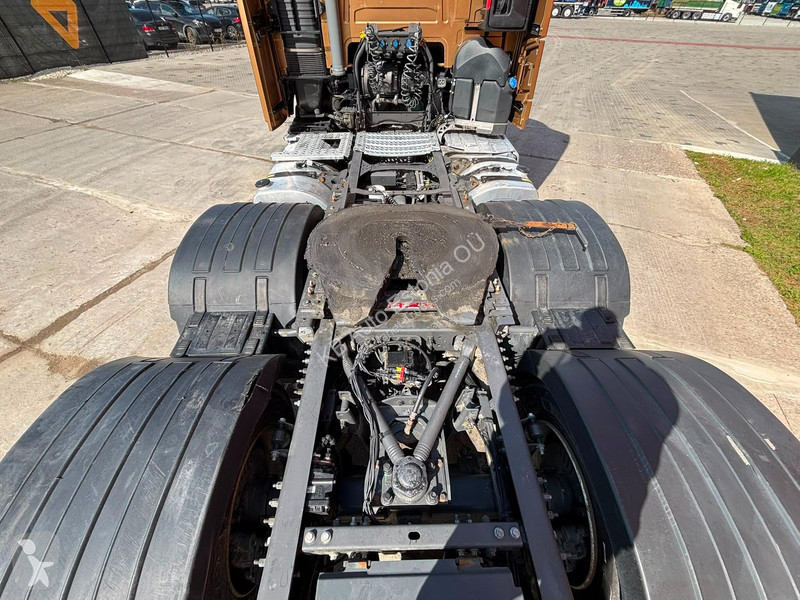 جرار Volvo 500 6x2 GLOBE XL / HYDRAULICS /...