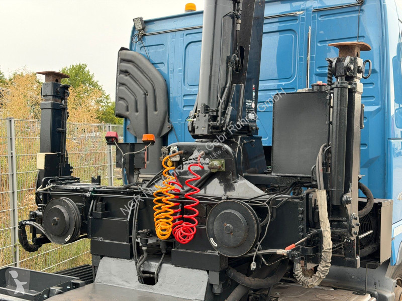 جرار Volvo 420 6x2 mit Ladekran HLK 231 | 4x...