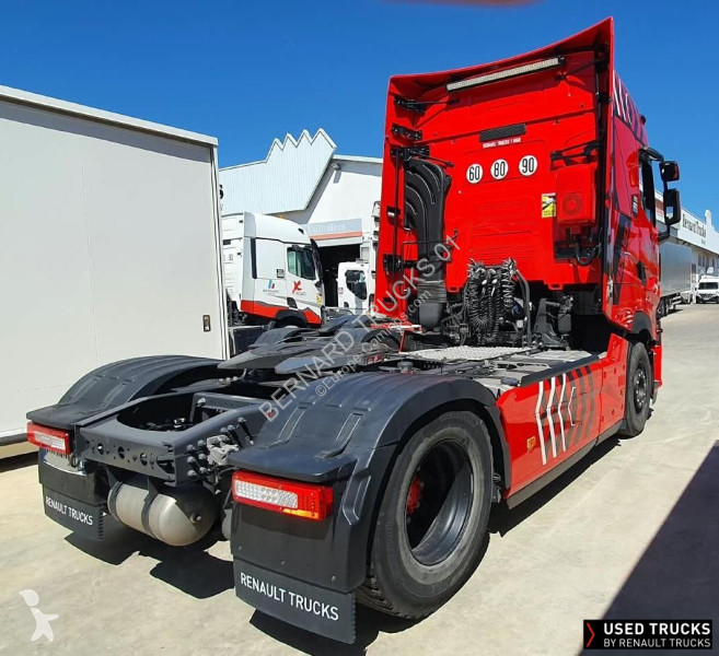 جرار Renault