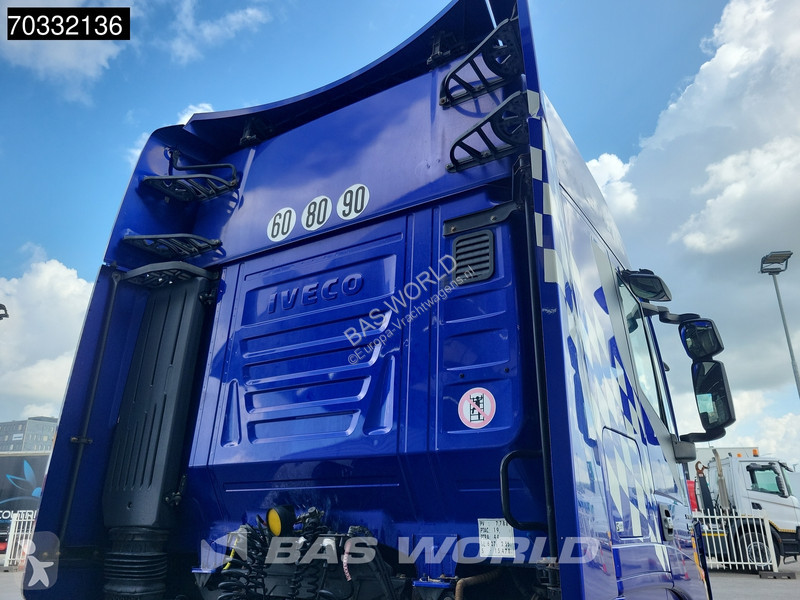 Tracteur Iveco 560 4X2 Le Mans Edition!...