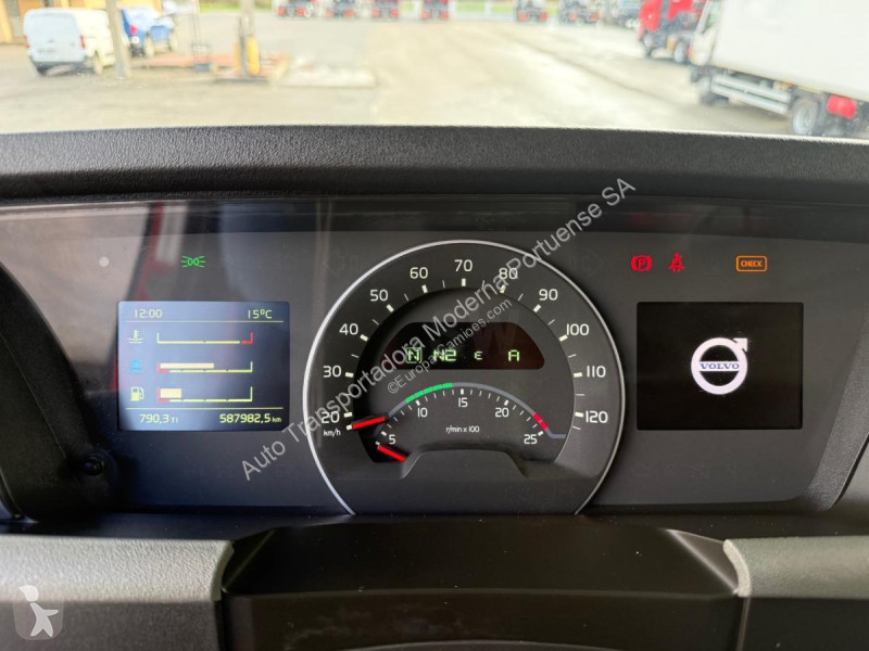Tracteur Volvo 500