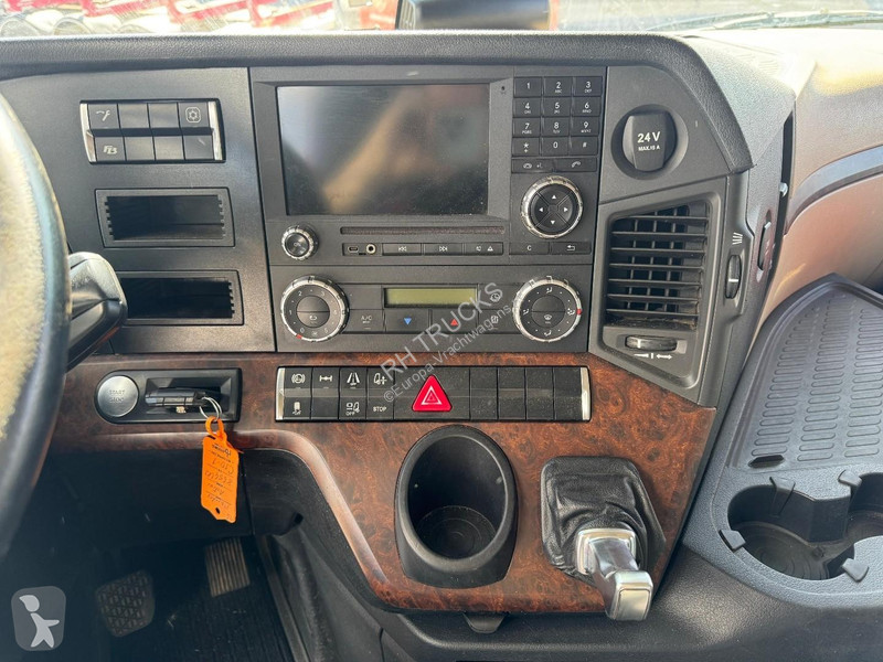 Cabeza tractora Mercedes 1843 4X2 EURO 6 +...