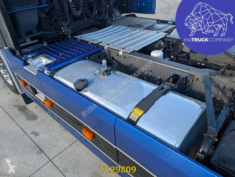 Trekker Volvo 500