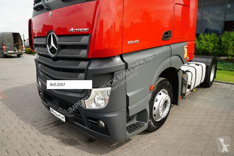Тягач Mercedes ACTROS 1845 MP5