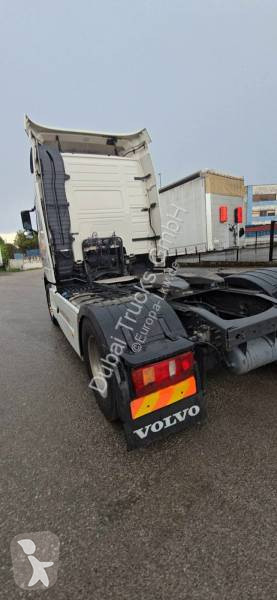 Cabeza tractora Volvo