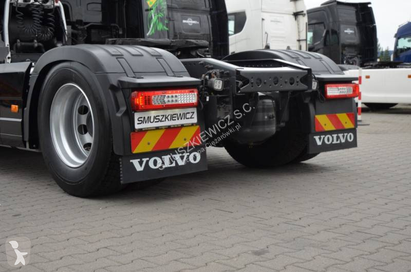 Тягач Volvo
