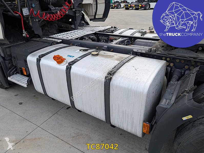 Cabeza tractora Scania 410