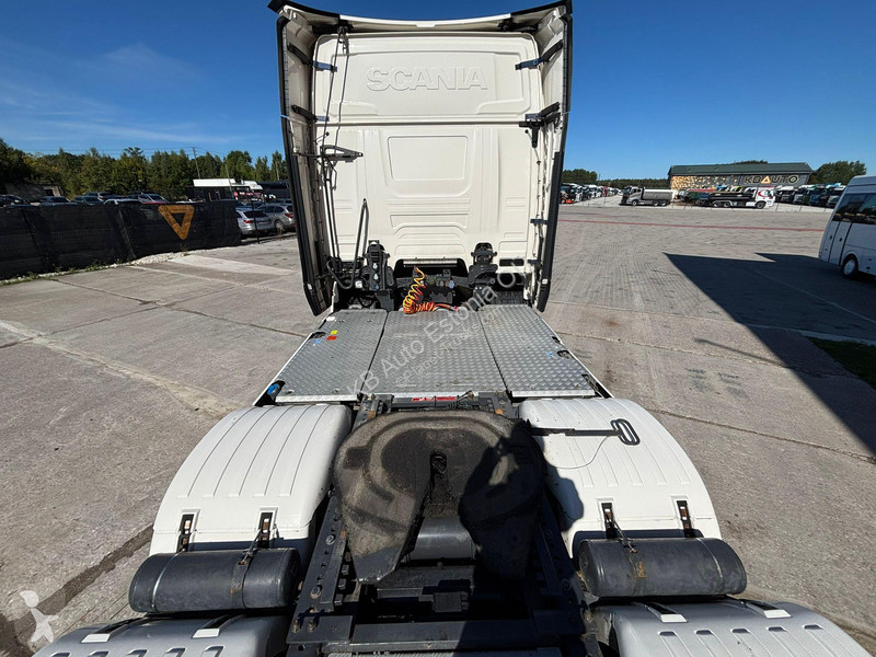 Cabeza tractora Scania R 520 6x2 RETARDER /...