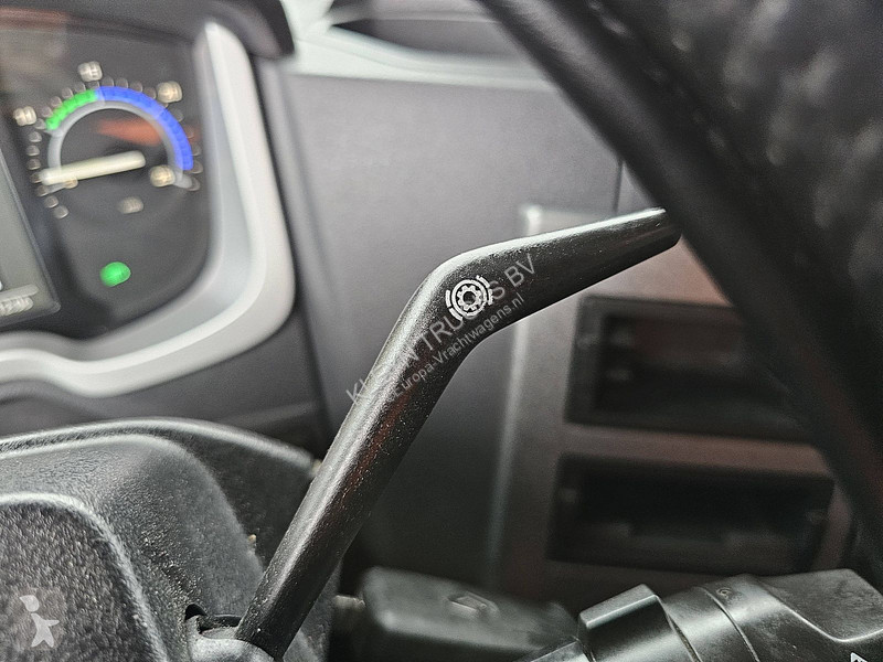 Tahač Renault T 460 RETARDER VOITH
