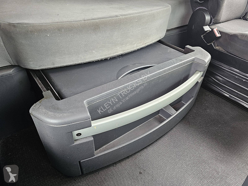 Tahač Renault T 460 RETARDER VOITH