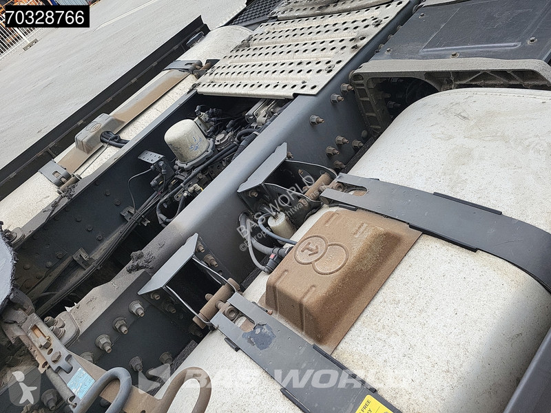 Tahač Volvo 500 4X2 XL 2xTanks Xenon I-ParkCool...