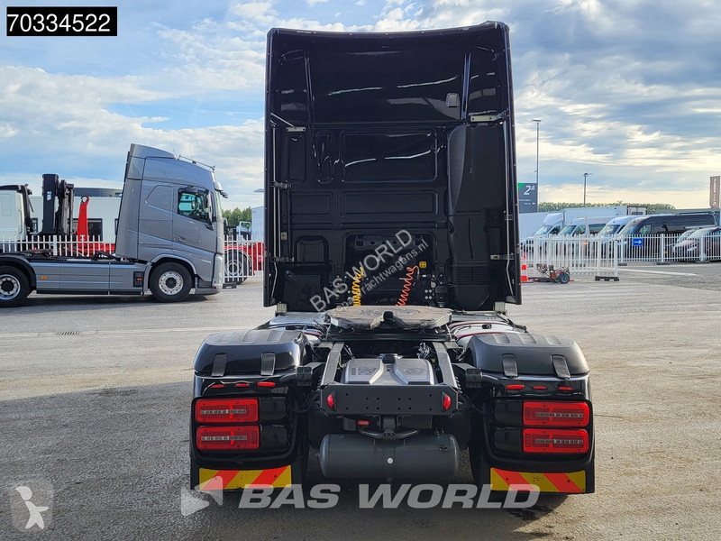 Nyergesvontató DAF 530 4X2 SSC APK 01-2027...