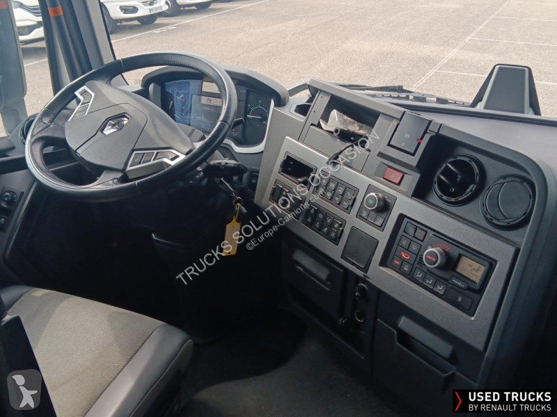 Cabeza tractora Renault