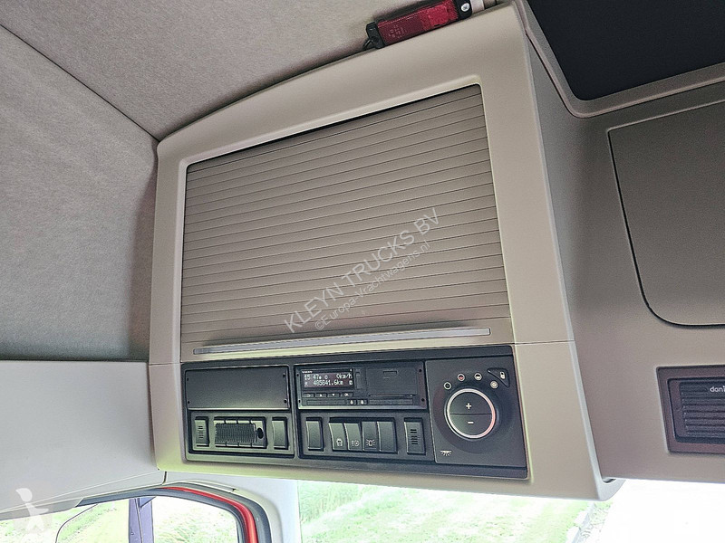 Cabeza tractora Volvo 460 6X2 485TKM