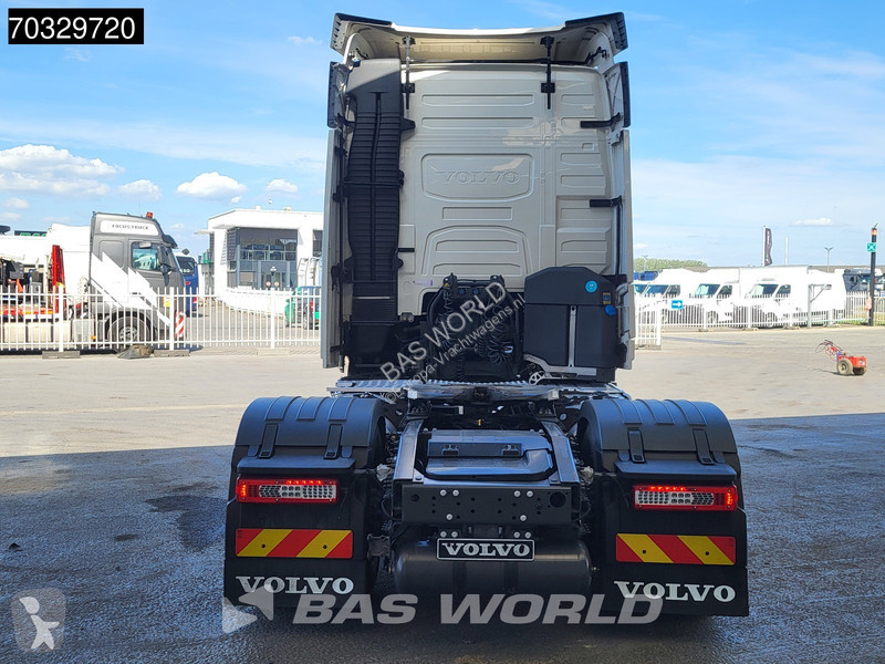 Tahač Volvo 460  4X2 Retarder 2x Tanks 90% Tyres!