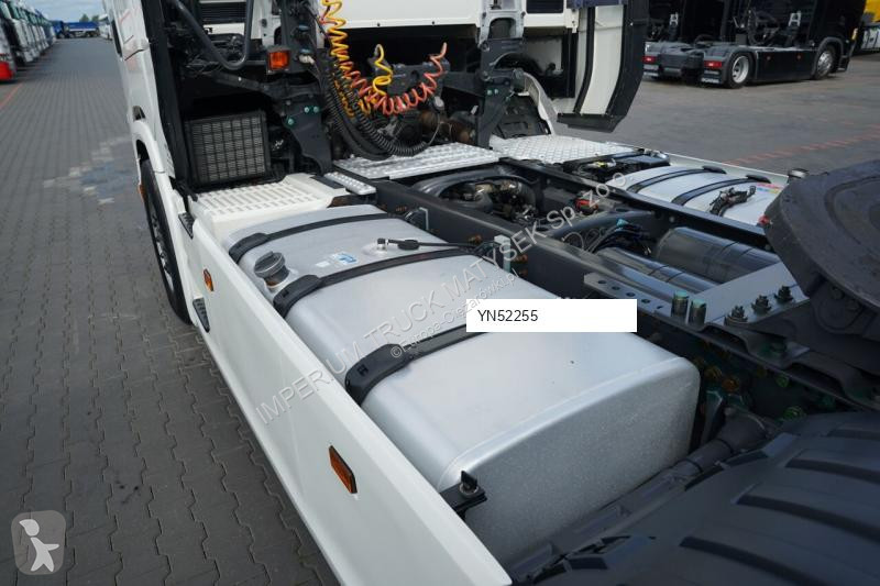 Tahač Scania S 450