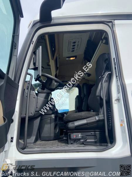Traktor Mercedes 1846 LS