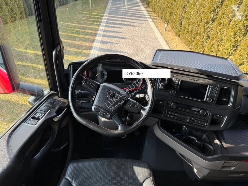 Tahač Scania S 590