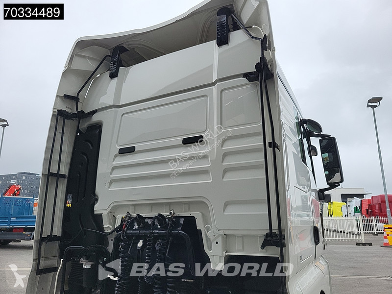 Tahač MAN 18.470 4X2 XLX Mega Retarder 2x Tanks...