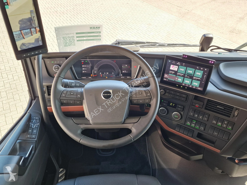 Nyergesvontató Volvo 16780 Globetrotter XL Aero...
