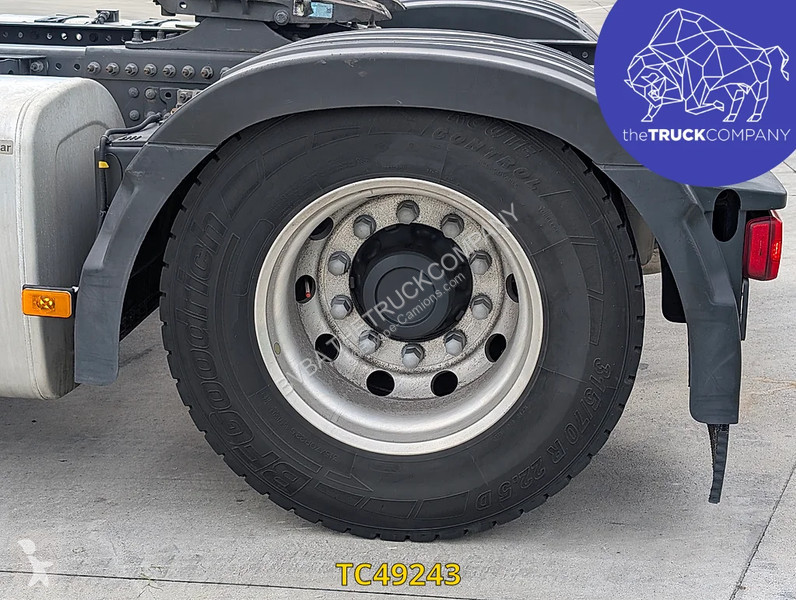 Nyergesvontató Volvo FH 460