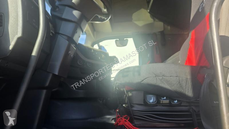 Cabeza tractora Volvo 500