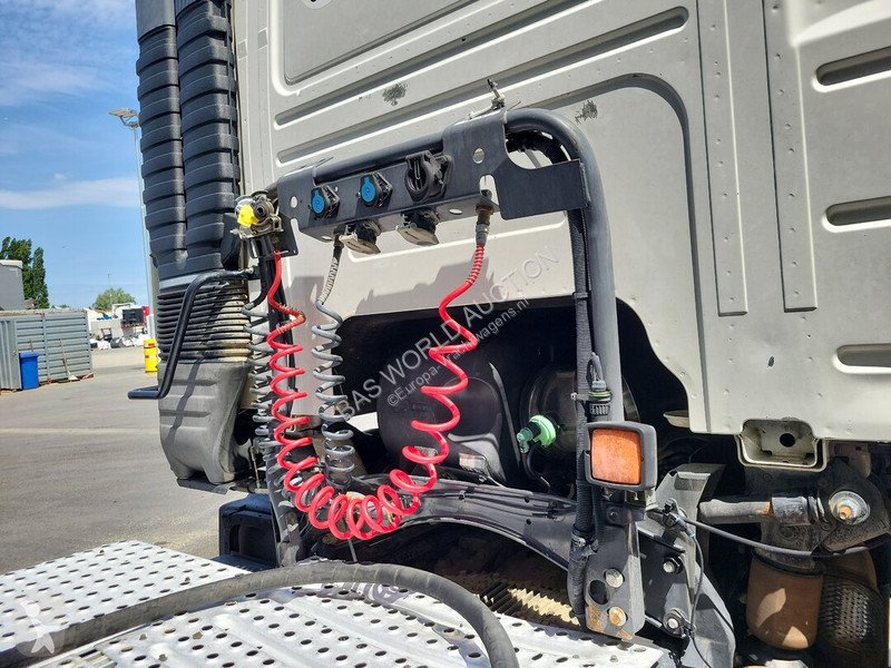 Nyergesvontató Volvo FMX FMX