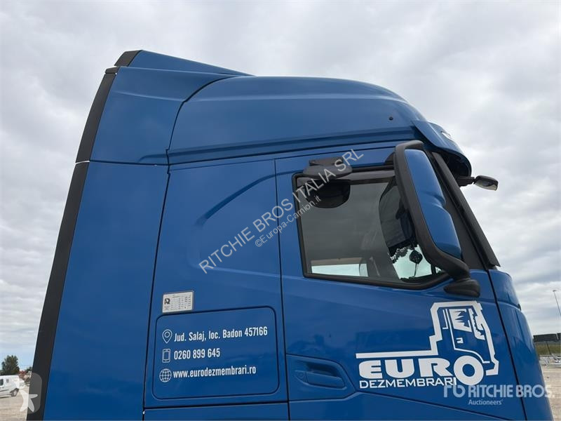 Cap tractor Iveco s-way 490 4x2 S/A Sleeper...