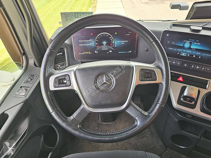 Nyergesvontató Mercedes ACTROS 1851  GIGASPACE...