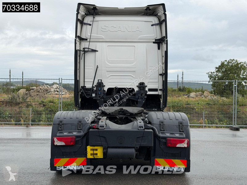 Tractor Scania R460 4X2 Retarder 2x Tanks ACC...