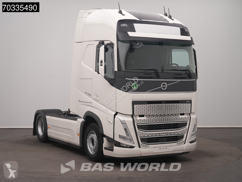 Tractor Volvo 500 4X2 XL 2x Tanks I-ParkCool ACC