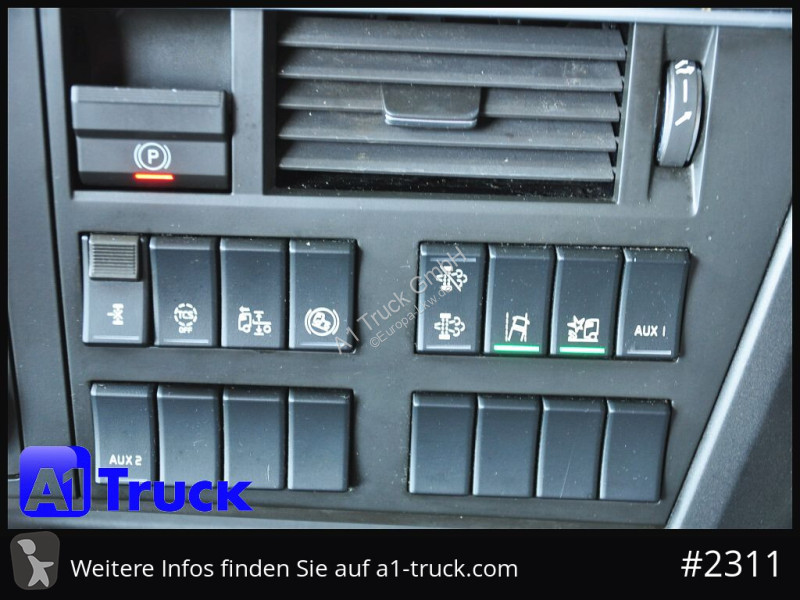 Tratores Volvo FH 460 XL  LNG Leder Navi...