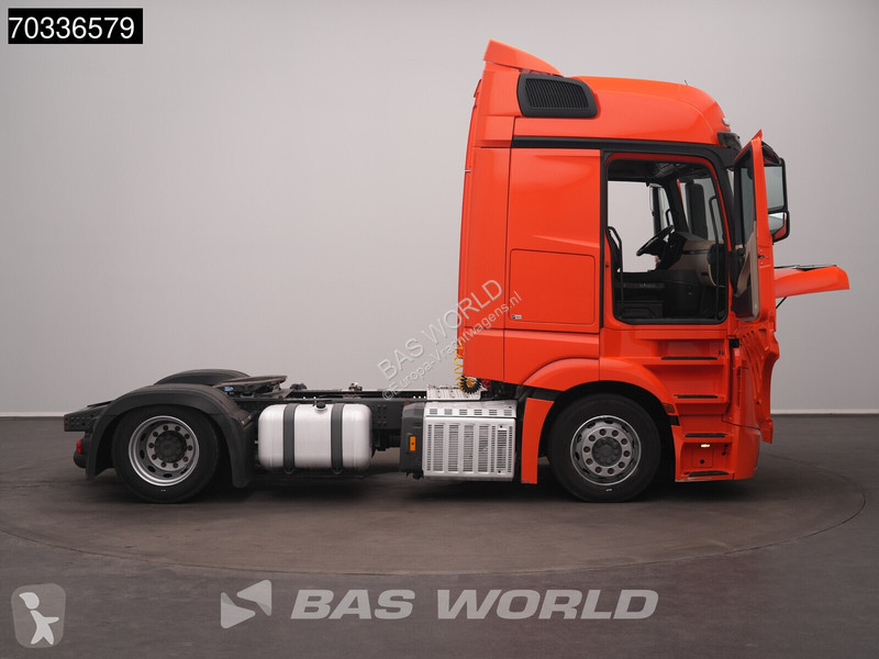 Ciągnik siodłowy Mercedes 1851 4X2 BigSpace APK...