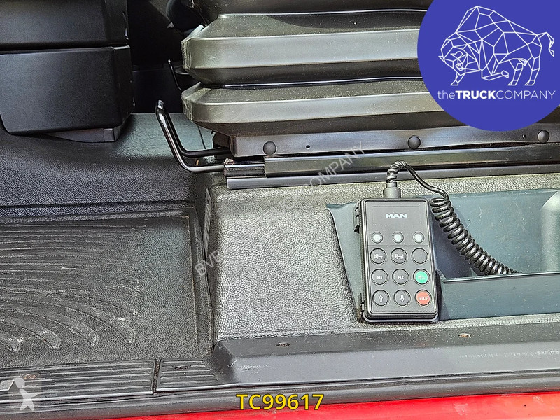 Traktor MAN 18.440