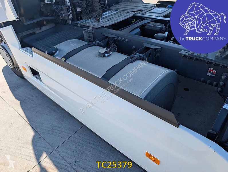 Ciągnik siodłowy Renault T 460