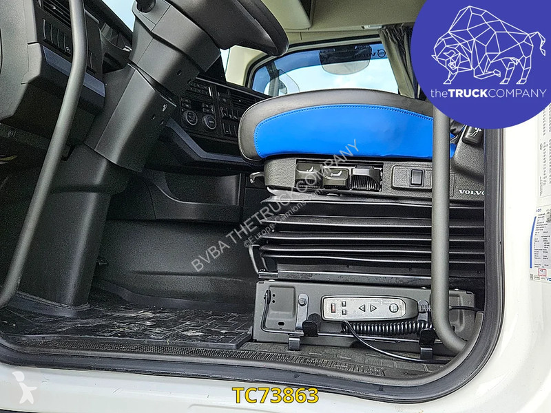 Тягач Volvo Aero 460