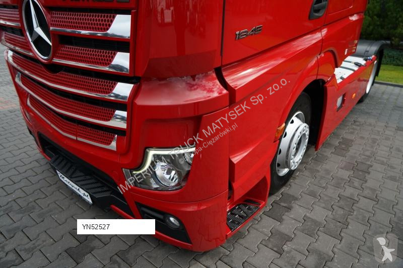 Тягач Mercedes ACTROS 1845 / MP5