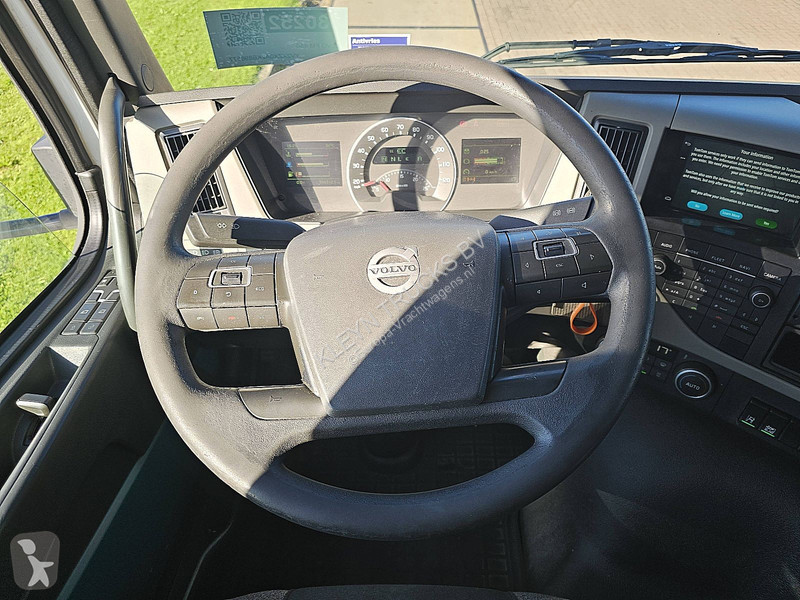 Тягач Volvo 450 450 Skirts Airco