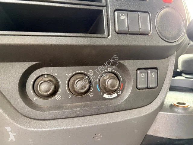 Тягач DAF SUPERSPACECAB (ZF MANUAL GEARBOX /...