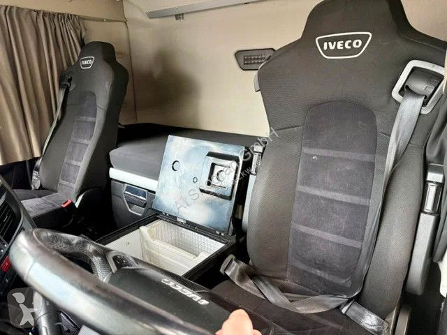 Traktor Iveco 510 Retarder / Euro6 d / 2 x Tank