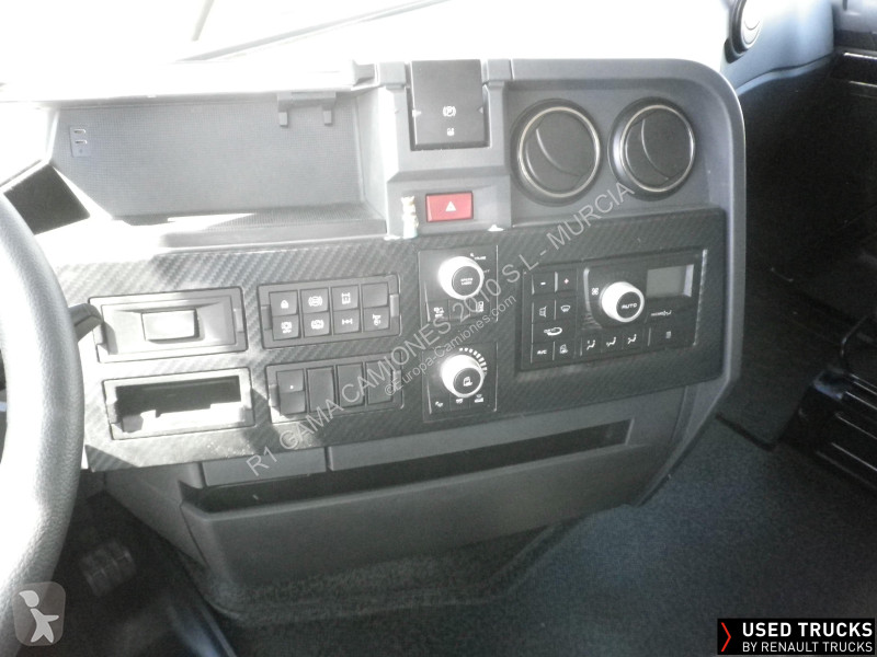 Traktor Renault