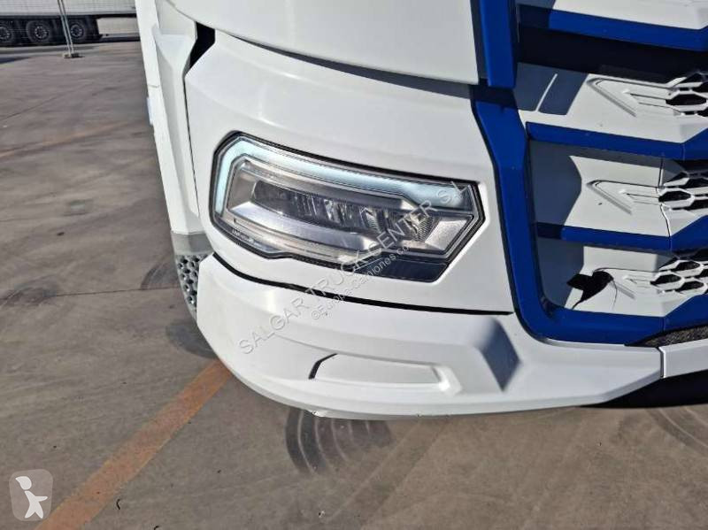 Traktor DAF 480 FT