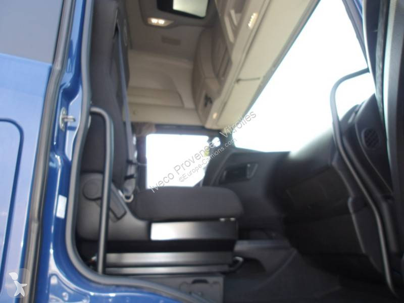 Cabeza tractora Iveco 480