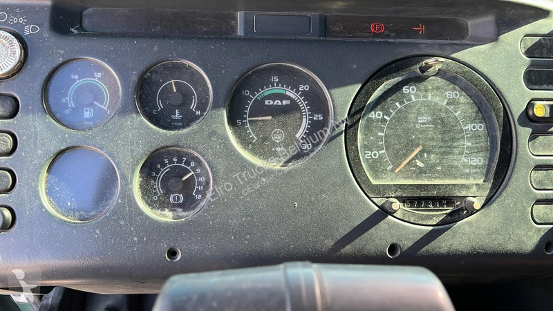 Cabeza tractora DAF 400 (EURO 2 / MANUAL PUMP /...