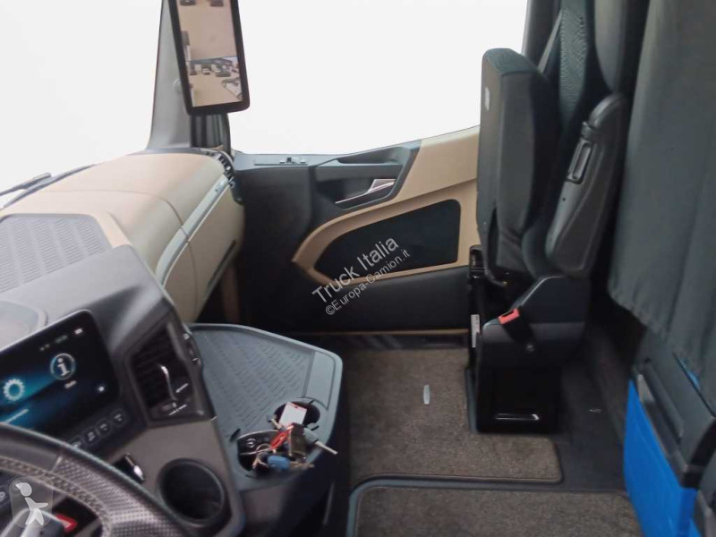 Trattore Stradale Mercedes V - 5 1853 LS 4x2