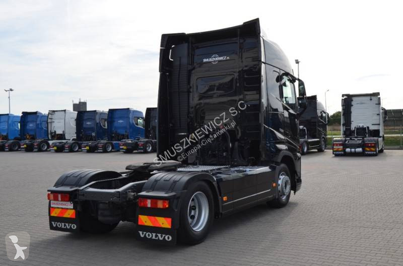 Cabeza tractora Volvo 500 Globetrotter